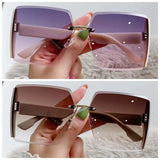 Korean Style Classic Black Big Square Shades Sunglasses for Women Men Fashion Women Sunglasses with Uv Protection