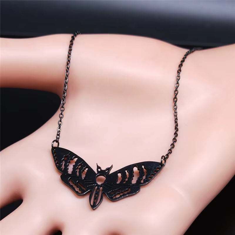 2024 Gothic Moth Stainless Steel Necklaces Pendants Women/Men Black Color Chain Necklace Jewelry Colgantes Mujer Moda N3094S03