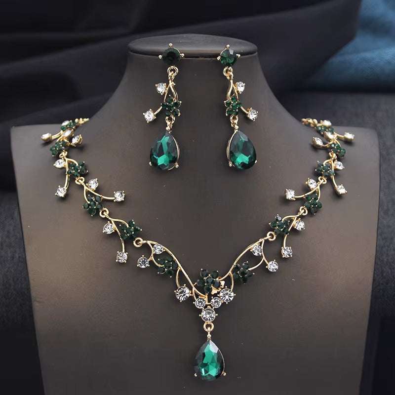 Gold and silver plated rhinestone water drop necklace and earrings bridal jewelry set with green crystals