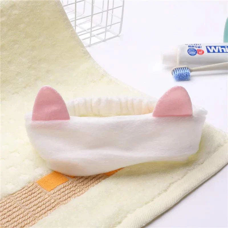 Microfiber Hair Towel,Care Cap with Button,Super Absorbent Hair Towel Wrap Fast Drying Hair Wraps Women Bathroom Accessories